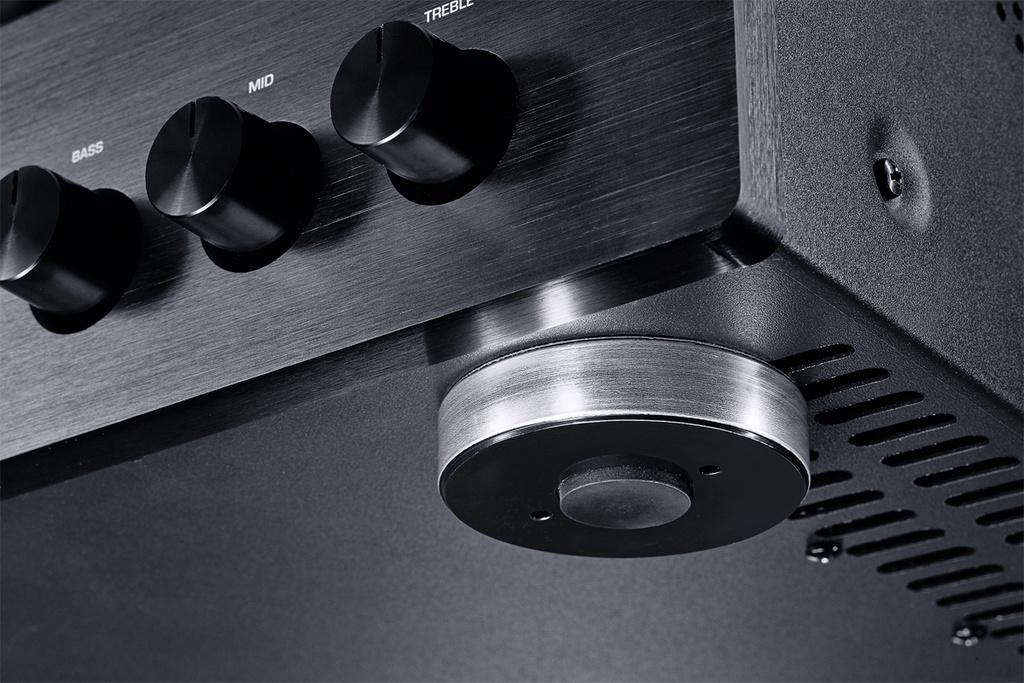 Magnat amplifier MA 900 black