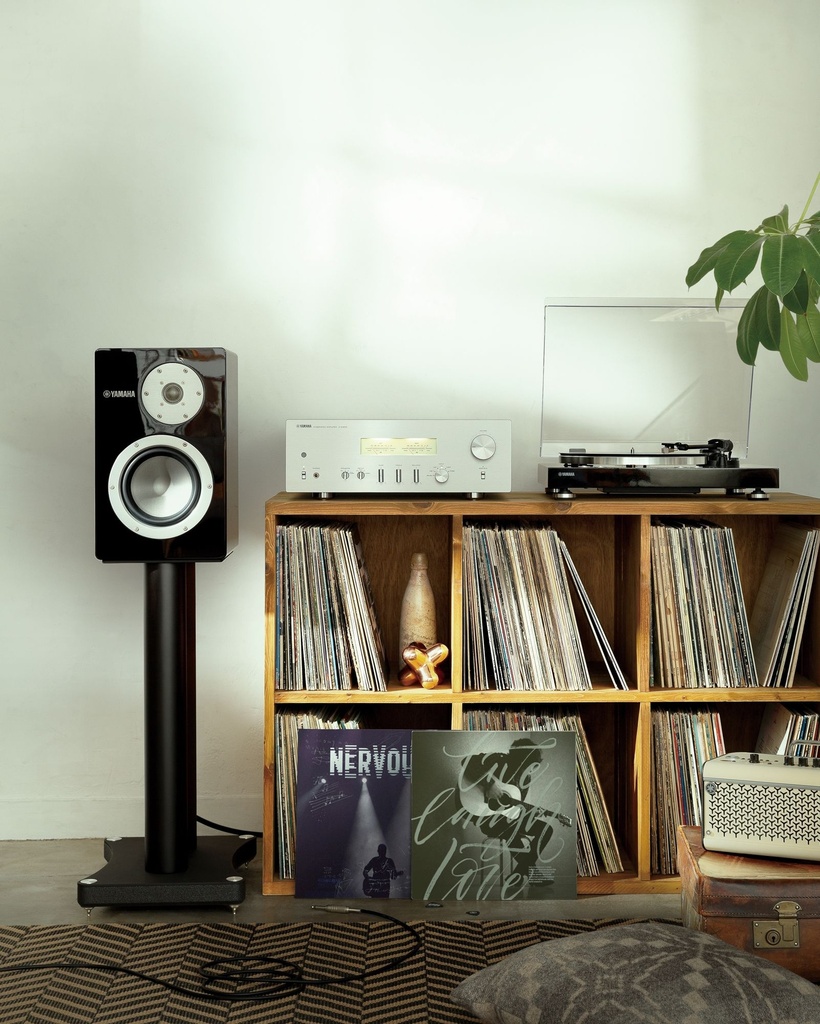Yamaha Versterker A-S1200 Zilver
